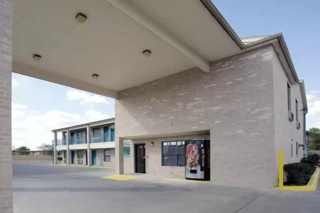 Americas Best Value Inn San Antonio/Lackland Afb Kültér fotó
